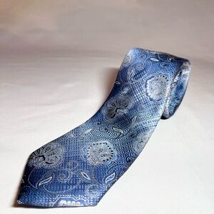 Mens Stacy Adams Blue Paisley Hand Made Tie Preloved